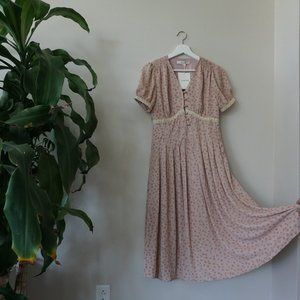 Classic French vintage midi dress